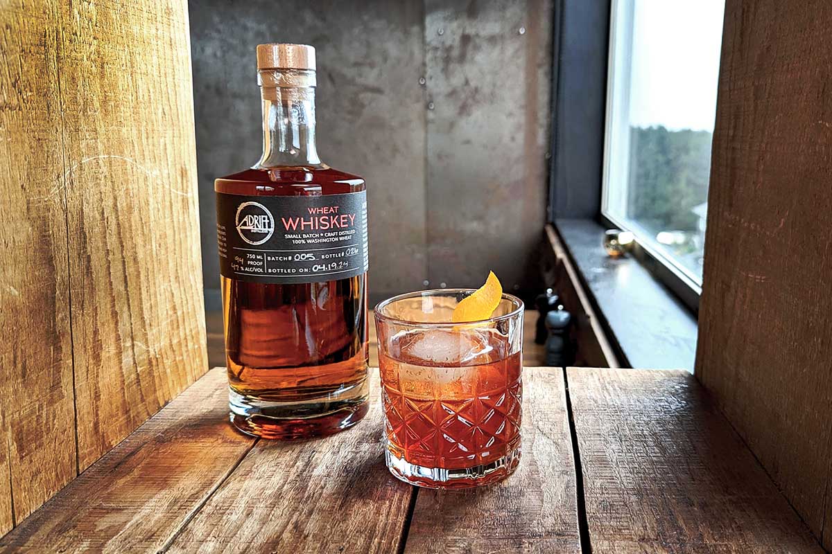 Black manhattan cocktail