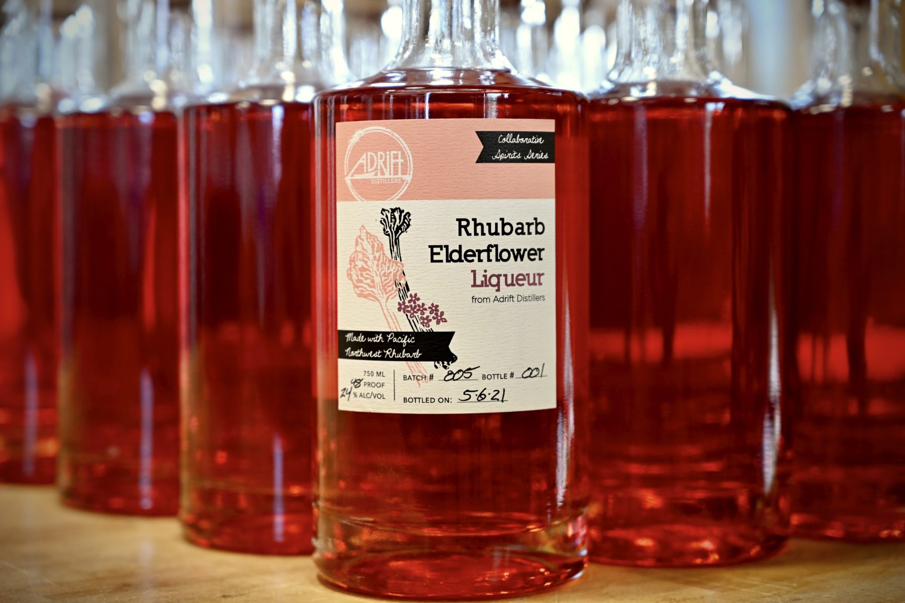 rhubarb-elderflower-liqueur